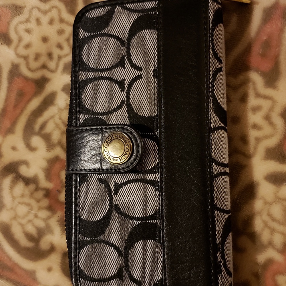 Coach wallet